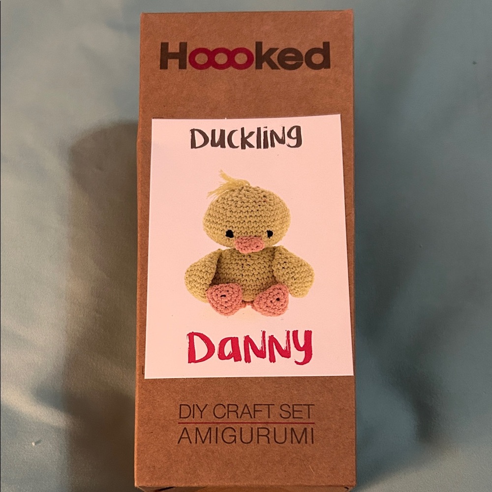 Hoooked Duckling Danny Crochet Set